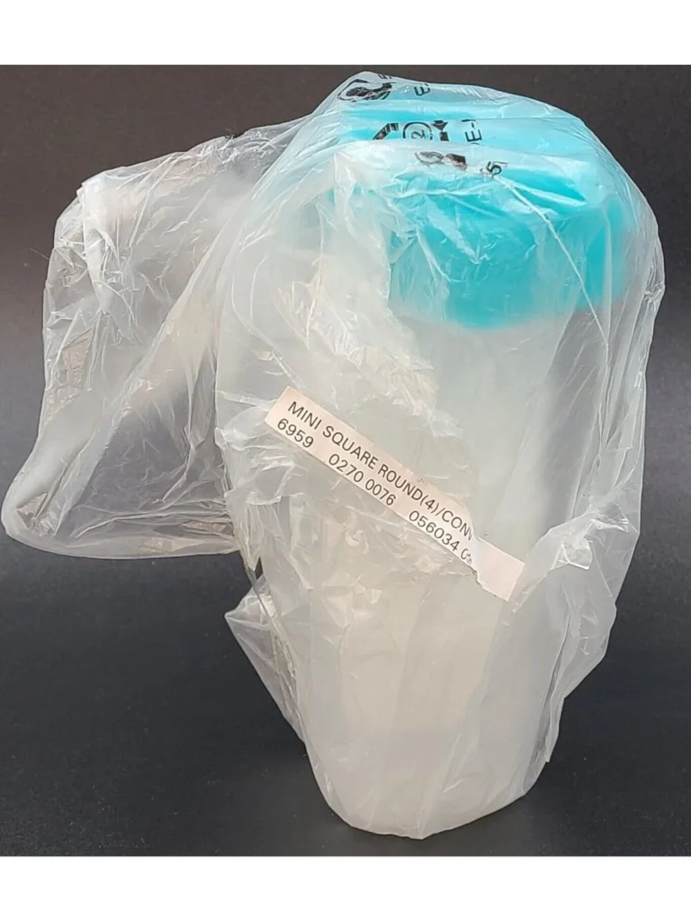 Set of 4 Mini Square Containers 2068A-9 Clear/Turquoise 80ml New
